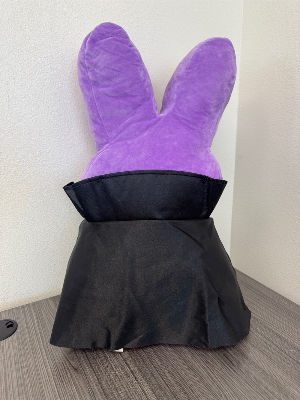 PEEPS 24” Purple Vampire with Cape - Picture 2 of 3